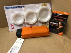 QUANTITY OF ITEMS TO INCLUDE DUMPLING MOULD : LOCATION - B