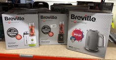 QUANTITY OF ITEMS TO INCLUDE BREVILLE BLEND ACTIVE PERSONAL BLENDER & SMOOTHIE MAKER | 350W | 2 PORTABLE BLEND ACTIVE BOTTLES (600ML) | LEAK PROOF LIDS | WHITE & GREEN [VBL246]: LOCATION - B