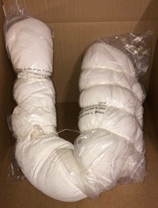 QUANTITY OF CONTOUR SWAN BODY PILLOW :: LOCATION - C