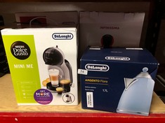 QUANTITY OF ITEMS TO INCLUDE DE'LONGHI ARGENTO FLORA KBX3016.AZ KETTLE, 360 SWIVEL BASE & CORD STORAGE, BLUE: LOCATION - A