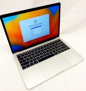 APPLE MACBOOK PRO 128GB SSD LAPTOP INTEL CORE I5, 8GB RAM ( RRP £320): MODEL NO A1708.: LOCATION - SILVER RACK