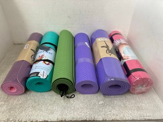 6 X ASSORTED YOGA MATS IN VARIOUS COLOURS: LOCATION - G11