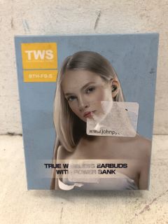 TWS TRUE WIRELESS EARBUDS WITH POWER BANK