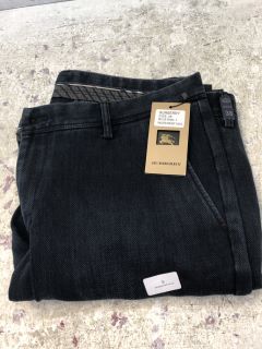 BURBERRY JEANS SIZE 38