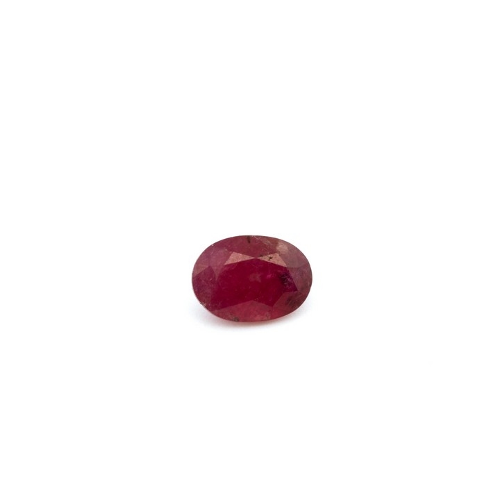 1.10ct Ruby Faceted Oval-cut Gemstone.  Auction Guide: £150-£200) (VAT Only Payable on Buyers Premium)