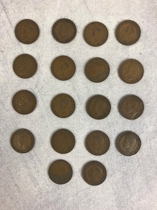 Eighteen Half Penny Coins, years ranging between 1940 - 1949 (Two of each year) (VAT Only Payable on Buyers Premium)