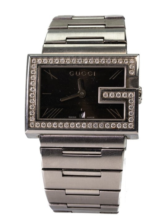 Gucci 100M Diamond G Bezel Stainless Steel Black Dial Quartz Watch. Box and Papers and Four Spare Links (Not Currently Running) (VAT Only Payable on Buyers Premium)