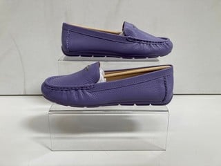 A COACH MARLEY LEATHER SHOES IN LIGHT VIOLET UK SIZE 5.5