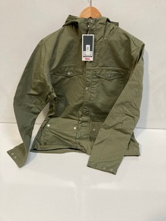 A GREENLAND JACKET IN GREEN SIZE XXL RRP £ 240