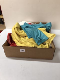 BOX OF ASSORTED WOMEN'S CLOTHING