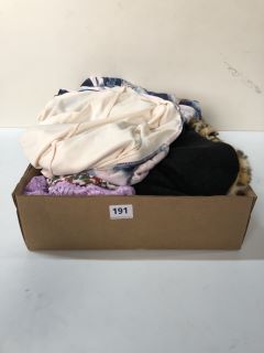 BOX OF ASSORTED WOMEN'S CLOTHING