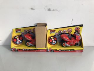 2 X RICKY ZOOM TURBO TRICK RICKY RC BIKE