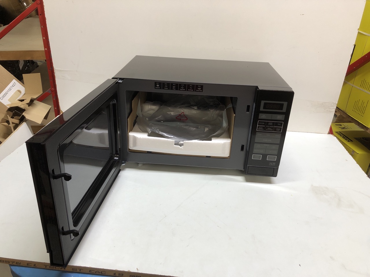 John Pye Auctions SHARP MICROWAVE OVEN MODEL R372KM