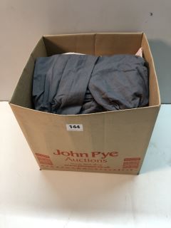 BOX OF ASSORTED CLOTHING TO INCLUDE SHEIN TROUSERS XXS