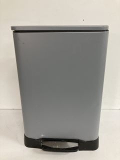 UNBRANDED PEDAL BIN