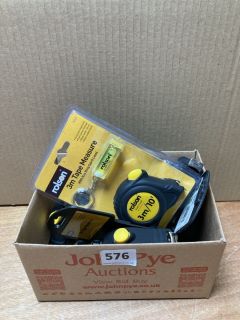 QTY OF ROLSON 3M TAPE MEASURE
