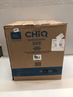 CHIQ TABLETOP MINI FRIDGE