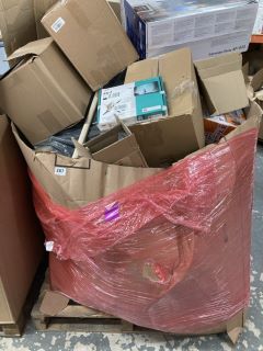 PALLET OF ASSORTED ITEMS INC EPSON PRINTER
