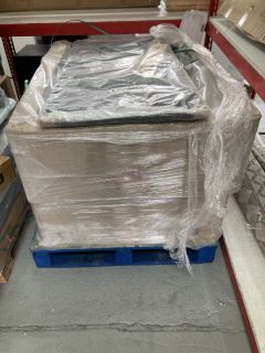 PALLET OF A COMPLETE BED BASE