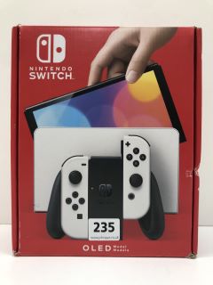 NINTENDO SWITCH OLED GAMING CONSOLE IN BLACK: MODEL NO HEG-001 (WITH BOX)  [JPTN39585] (RRPÂ£259)