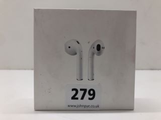 APPLE AIRPOD EARPHONES IN WHITE: MODEL NO A2031, A2032, A1602 (WITH BOX)  [JPTN39730]
