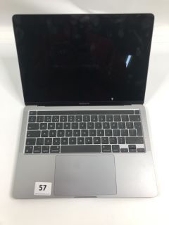APPLE MACBOOK PRO LAPTOP IN SPACE GREY. (WITH BOX) (MOTHER BOARD REMOVED).   [JPTN39816]