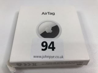 APPLE AIRTAG TRACKING DEVICE IN WHITE: MODEL NO A2187 (WITH BOX)  [JPTN39909]
