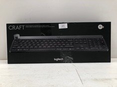 LOGITECH CRAFT WIRELESS KEYBOARD, 2.4 GHZ/BLUETOOTH, CREATIVE SELECTOR DIAL, MULTI-DEVICE, AUTO BACKLIT KEYS, RECHARGEABLE, PC/MAC/LAPTOP, SPANISH QWERTY LAYOUT, BLACK (V KEY LOOSE) - LOCATION 29B.