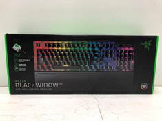 RAZER BLACKWIDOW V3 (GREEN SWITCH) - MECHANICAL GAMING KEYBOARD (MECHANICAL CLICKY SWITCHES, ABS DOUBLESHOT KEYS, MULTI-FUCTION DIGITAL ROLLERBALL AND MULTIMEDIA KEY) ES DESIGN, BLACK (LOOSE KEY) - L