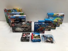 13 X LEGO AND PLAYMOBIL TOYS INCLUDING LEGO ANIMAL CROSSING - LOCATION 14B.