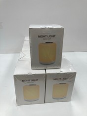 11 X NIGHT LAMP WITH WARM LIGHT, WHITE LIGHT AND COLOURED LIGHTS T8S - LOCATION 47B.