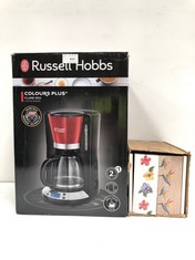 3 X HOUSEHOLD ITEMS INCLUDING COFFEE MAKER RUSSELL HOBBS RED - LOCATION 22C.