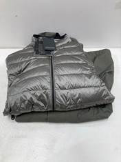 2 X GEOX COATS SIZES 48 AND 54 - LOCATION 18A.