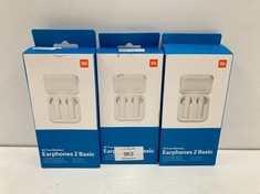 3 X XIAOMI MI TRUE WIRELESS EARPHONES 2 BASIC THE NEW EARPHONES HAVE A LONGER BATTERY LIFE, SOUND, EASY TO MATCH, WHITE COLOUR (GLOBAL VERSION) - LOCATION 32C.