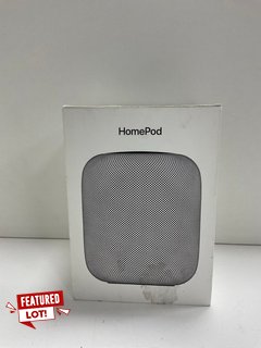 APPLE HOMEPOD A1639 SPEAKER IN SPACE GREY: MODEL NO MQHW2B/A (WITH BOX, NO POWER CABLE) [JPTM117852]