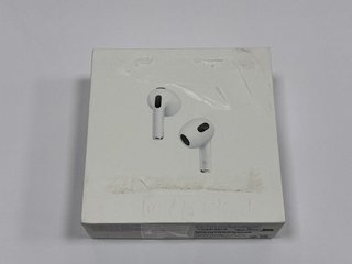 APPLE AIRPODS (3RD GEN) WITH LIGHTNING CHARGING CASE WIRELESS EARPHONES (ORIGINAL RRP - £169) IN WHITE: MODEL NO A2565 A2564 A2897 (WITH BOX) [JPTM117869]