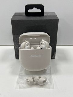BOSE QUIETCOMFORT 2 WIRELESS EARBUDS IN SOAPSTONE: MODEL NO 435911 (BOXED UNIT ONLY) [JPTM117813]
