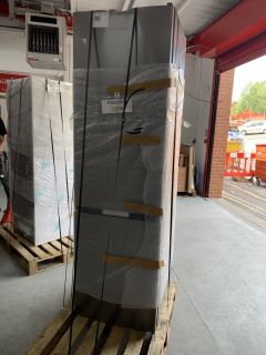 1X PALLET WITH TOTAL RRP VALUE OF £930 TO INCLUDE 1X GRUNDIG 60 CM FRIDGE FREEZER MODEL NO GKN8603VN,