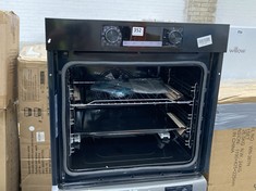 HISENSE BUILT IN SINGLE OVEN IN BLACK - MODEL NO. BI64211PB - RRP £259 (MISSING DOOR) (COLLECTION OR OPTIONAL DELIVERY)