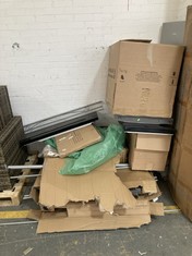 PALLET OF ASSORTED PARTS TO INCLUDE ALL SEASONS GAZEBOS 3 X 3M GAZEBO SIDES IN CREAM (COLLECTION OR OPTIONAL DELIVERY) (KERBSIDE PALLET DELIVERY)
