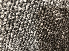 APPROX 4M ROLLED CARPET IN BLACK (COLLECTION ONLY - RAMS REQUIRED)