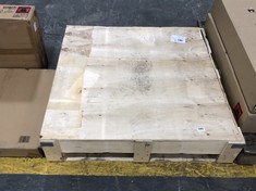 PALLET OF ASSORTED WEIGHT PLATES TO INCLUDE BALANCEFROM HOPRO OLYMPIC BUMPER PLATE WEIGHT SET (COLLECTION OR OPTIONAL DELIVERY) (KERBSIDE PALLET DELIVERY)