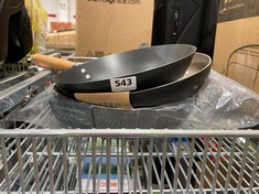 3 X ASSORTED FRYING PANS TO INCLUDE SALTER CERAMIC 28CM FRYING PAN (DELIVERY ONLY)
