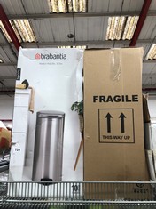 BRABANTIA NEWICON PEDAL BIN 30L TO INCLUDE CURVER DECO BIN 40L (DELIVERY ONLY)