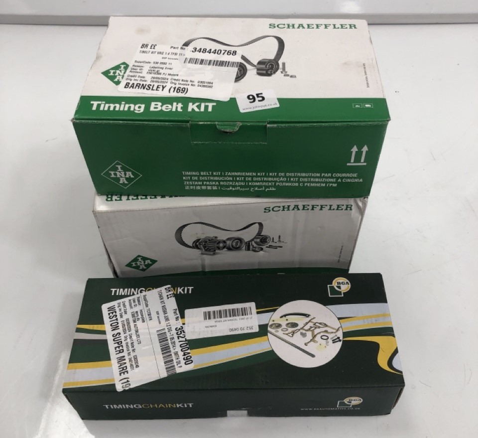 John Pye Auctions 3 X ASSORTED ITEMS TO INCLUDE SCHAEFFLER TIMING