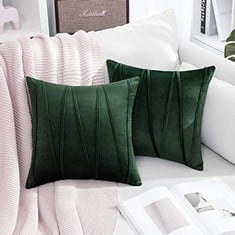 QUANTITY OF ASSORTED ITEMS TO INCLUDE MIULEE STRIPED VELVET CUSHION COVER SOFT SOLID DECORATIVE SQUARE PILLOW CASE THROW FOR SOFA COUCH BEDROOM WITH INVISIBLE ZIPPER 2 PIECES 20"X20" 50X50CM DARK GRE