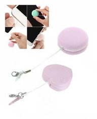 QUANTITY OF ASSORTED ITEMS TO INCLUDE MACARON PHONE SCREEN CLEANER,2024 NEW MACARON MOBILE PHONE SCREEN WIPE,SCREEN AND EYEGLASS BRUSH CLEANER,CREATIVE PHONE SCREEN WIPE PENDANT,COLORFUL MACARON SHAP