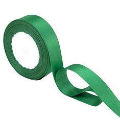 QUANTITY OF ASSORTED ITEMS TO INCLUDE TECKWRAP VINYL MATTE GLOSSY SALMON AND APPLE GREEN : LOCATION - C