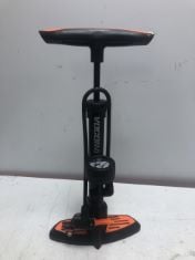 11 X BIKE PUMP. (DELIVERY ONLY)