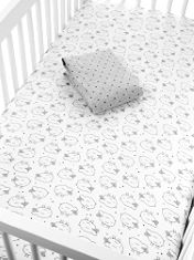 20 X SIMPLE JOYS BY CARTER'S BABY 2-PACK COTTON CRIB SHEETS INFANT AND TODDLER COSTUMES, SHEEP/GEO PRINT, ONE SIZE (PACK OF 2). (DELIVERY ONLY)